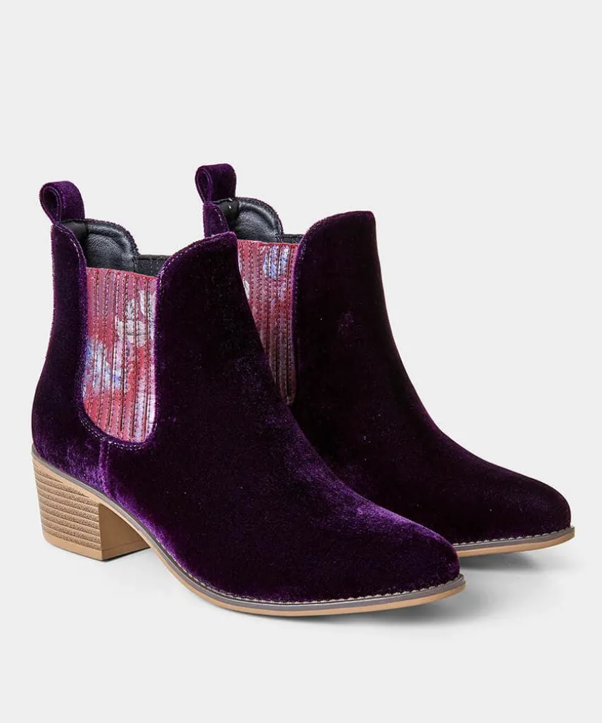 Rumour Has It Velvet Boots
